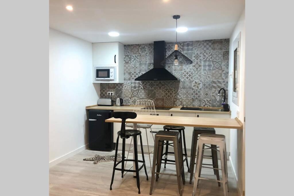 M5 Cool Terrace. Metro 1 Min. Center 15' By Metro Apartment Esplugues de Llobregat Luaran gambar