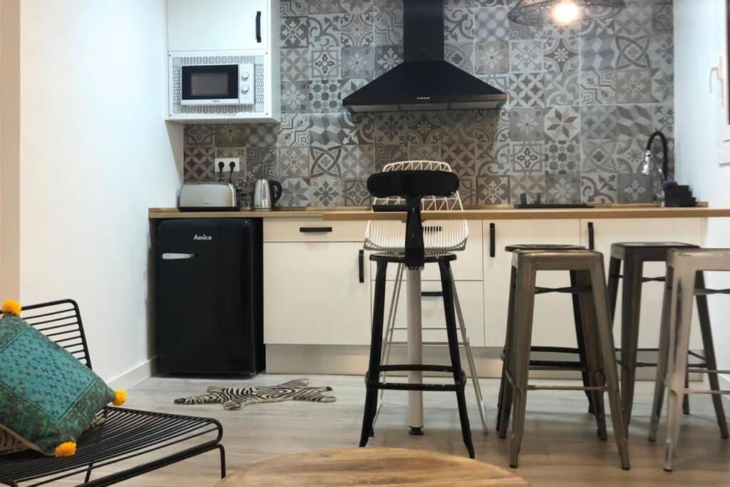 M5 Cool Terrace. Metro 1 Min. Center 15' By Metro Apartment Esplugues de Llobregat Luaran gambar
